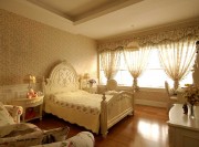 金碧輝煌中式風(fēng)格300平米別墅臥室窗簾裝修效果圖 金碧輝煌中式風(fēng)格300平米別墅臥室窗簾裝修效果圖