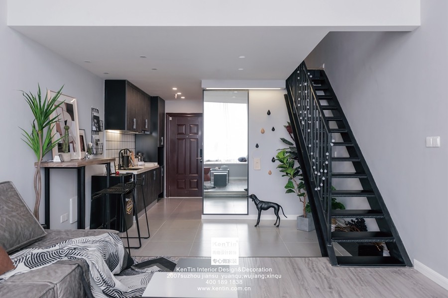 活力島民宿現(xiàn)代風(fēng)格客廳實景裝修案例